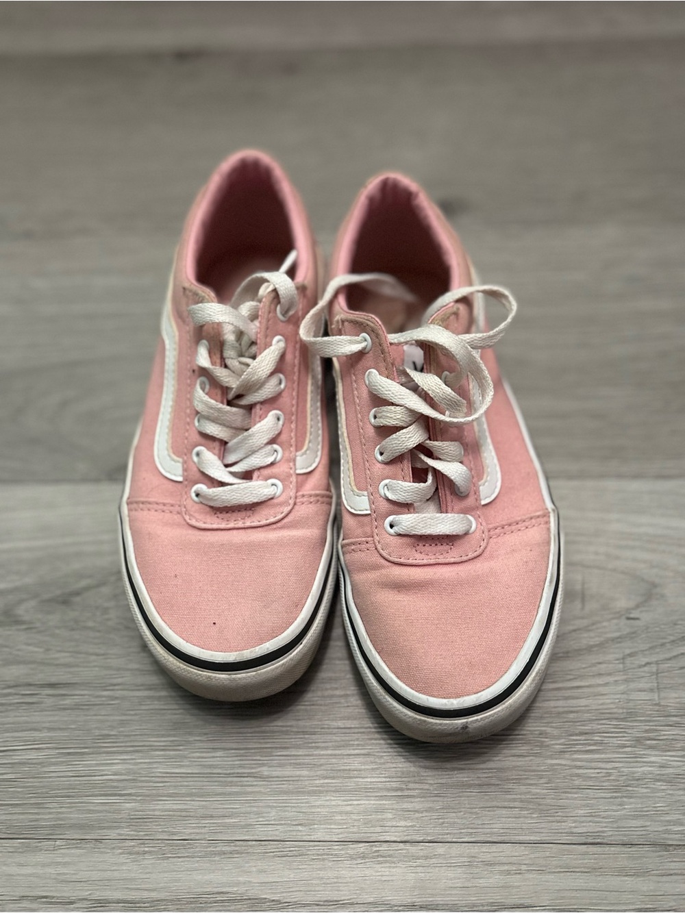 Vans Light Pink Low-Top Canvas Girls Sneakers Size 4